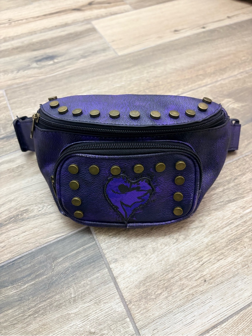Disney Descendants Fanny pack faux leather brushed gold tone studs 2 pockets
